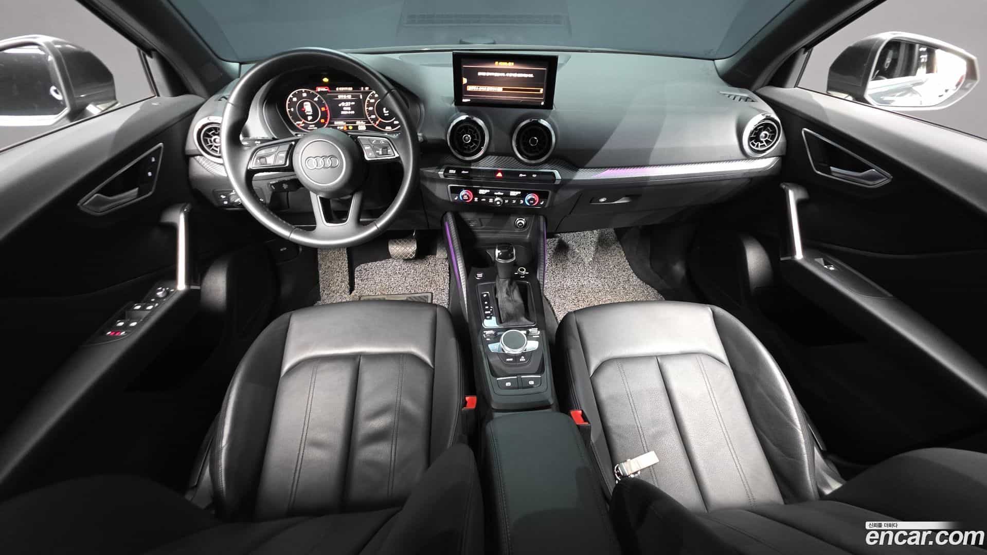 Q2 Audi 2023.11-INNER-007