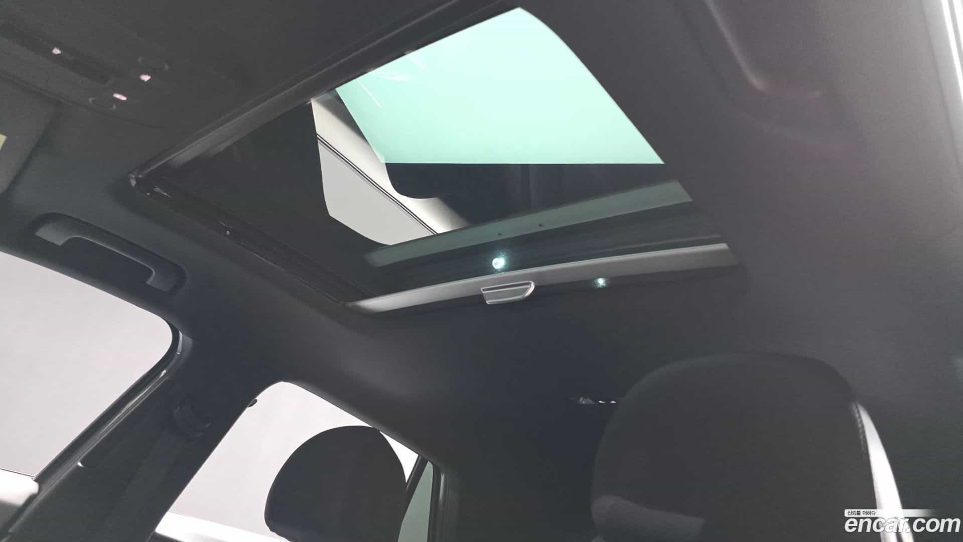 Q2 Audi 2023.11-OPTION-023