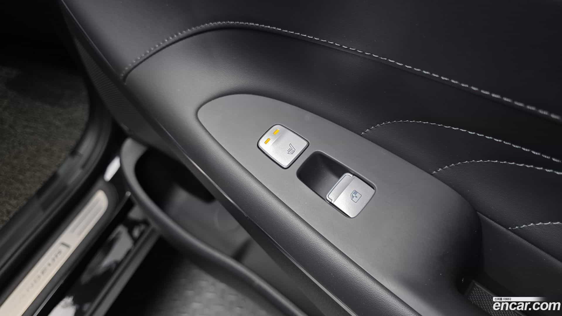 Grandeur Hyundai 2021.4-OPTION-023