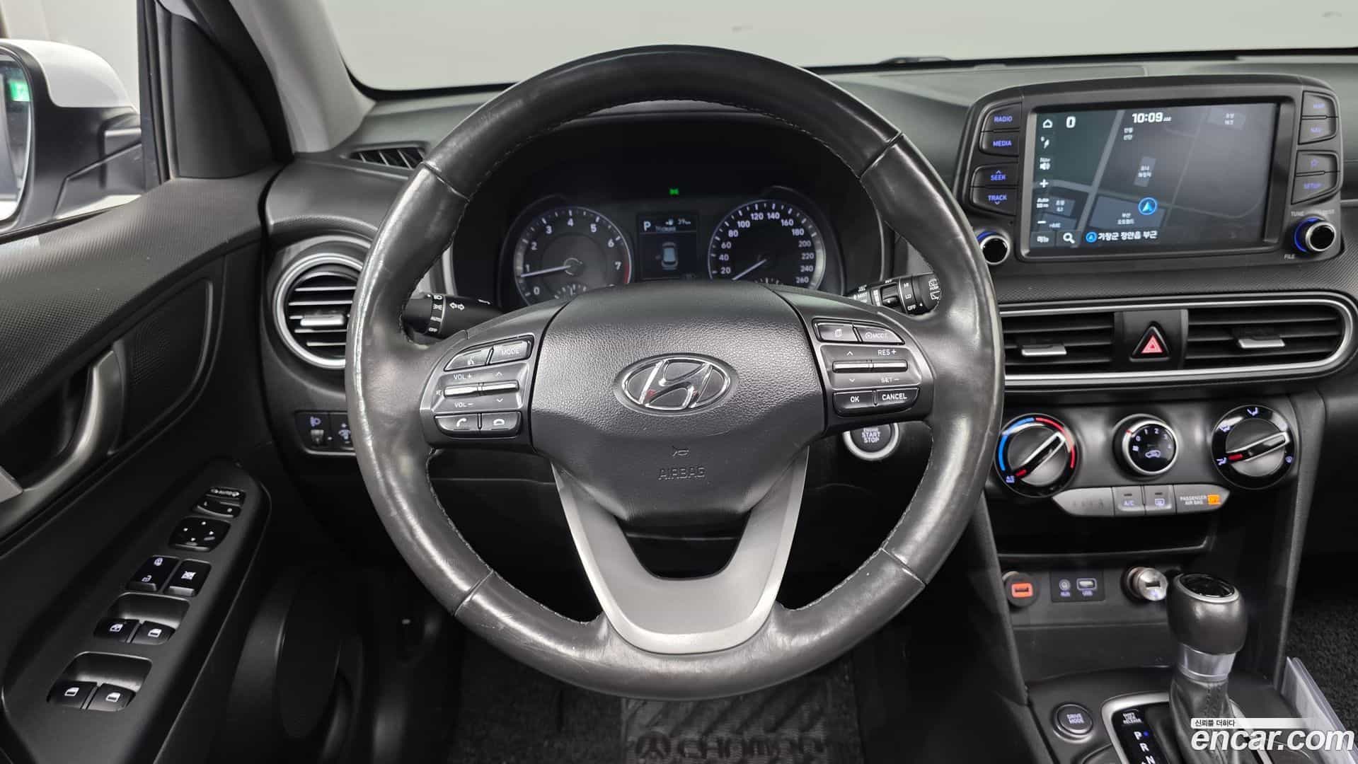 Kona Hyundai 2018.0-OPTION-017