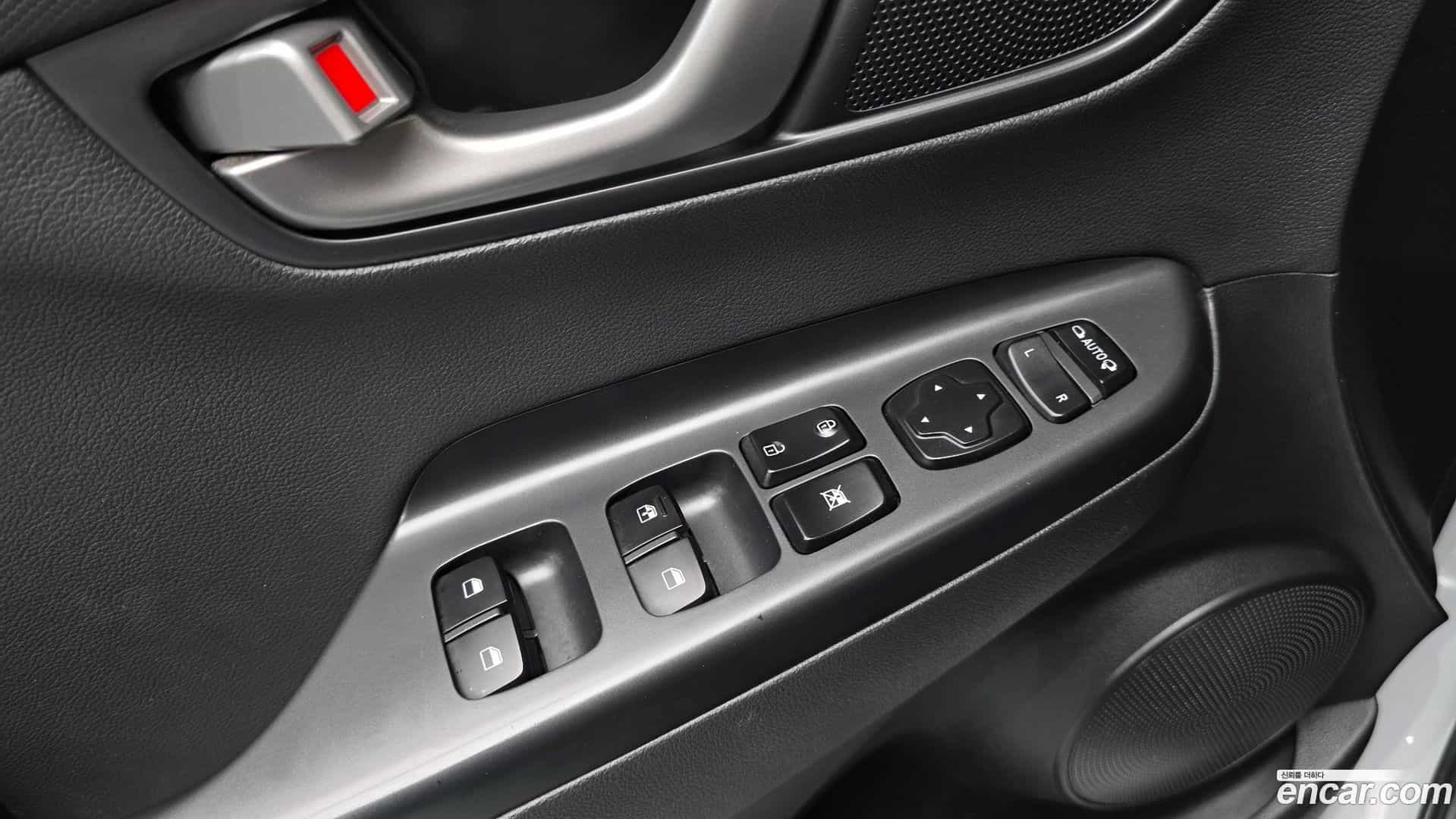 Kona Hyundai 2018.0-OPTION-022