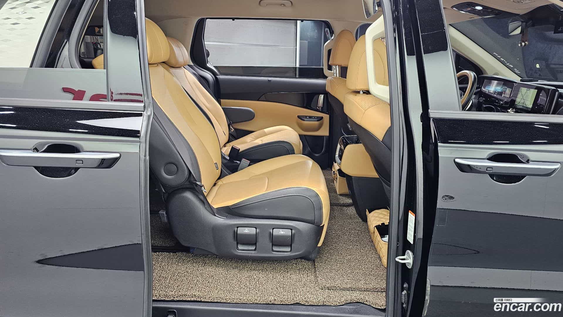 Canival Kia 2021.9-OPTION-016