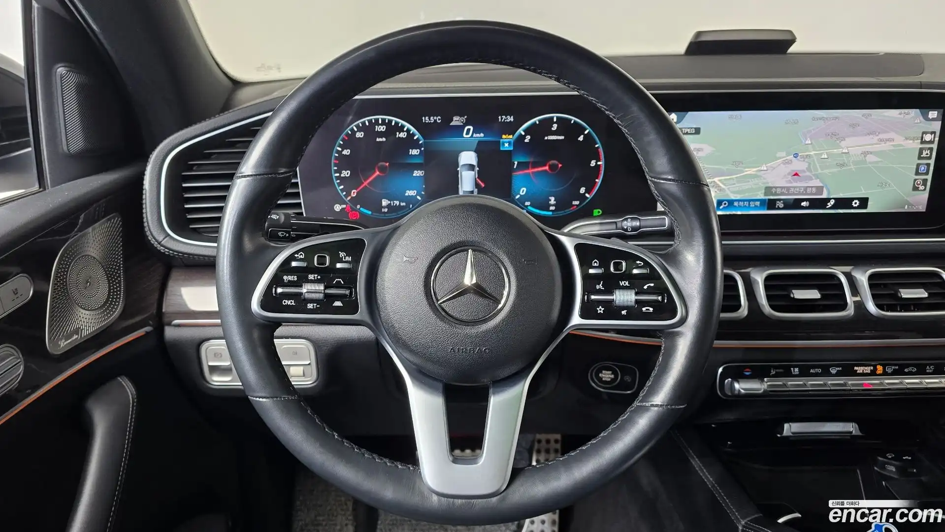 GLE-Class Mercedes-Benz 2022.7-OPTION-017