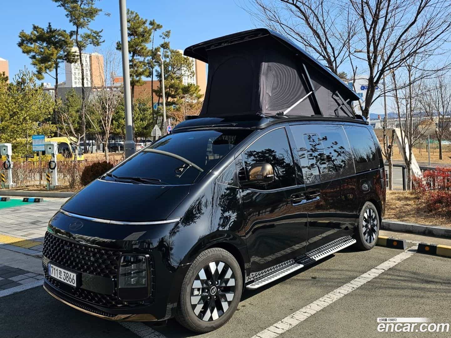 Staria Hyundai 2025.8-OUTER-003