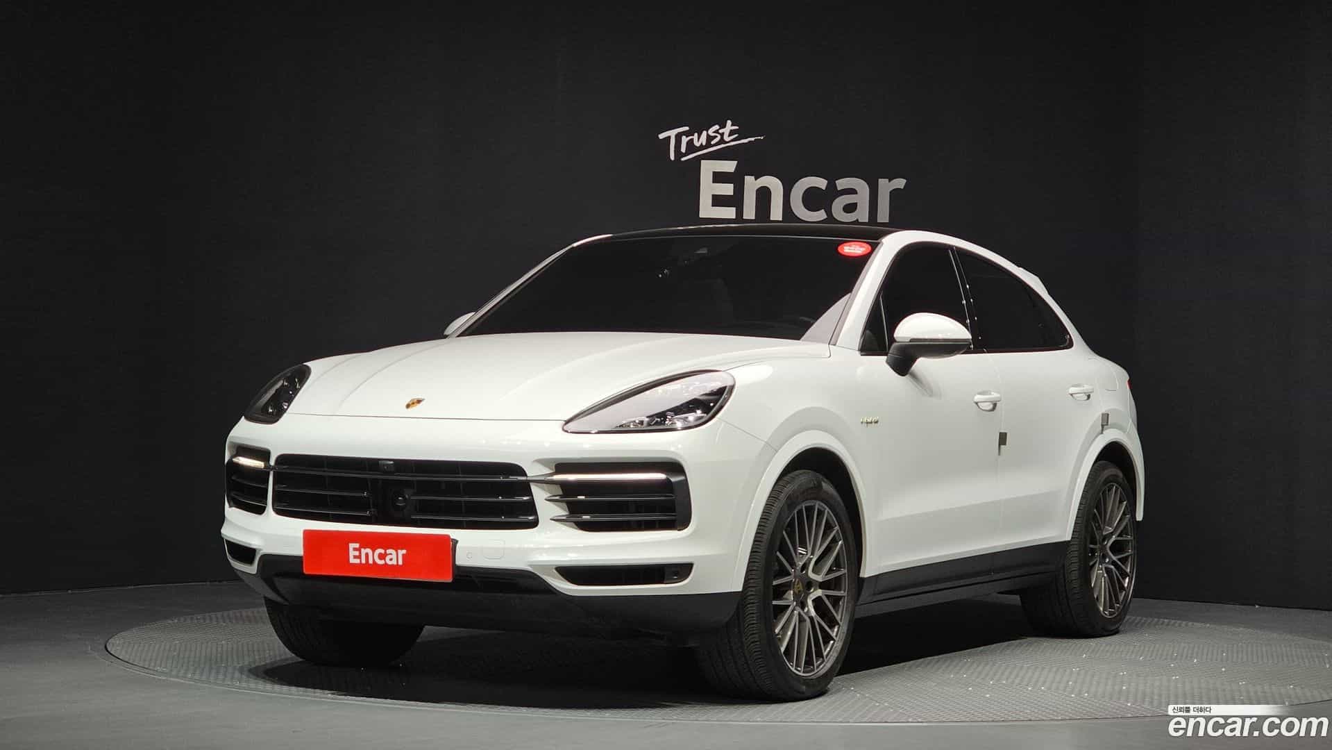 Cayenne Porsche 2021.8-OUTER-001
