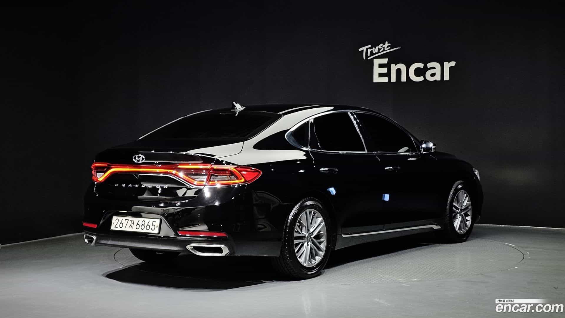 Grandeur Hyundai 2018.7-OUTER-002