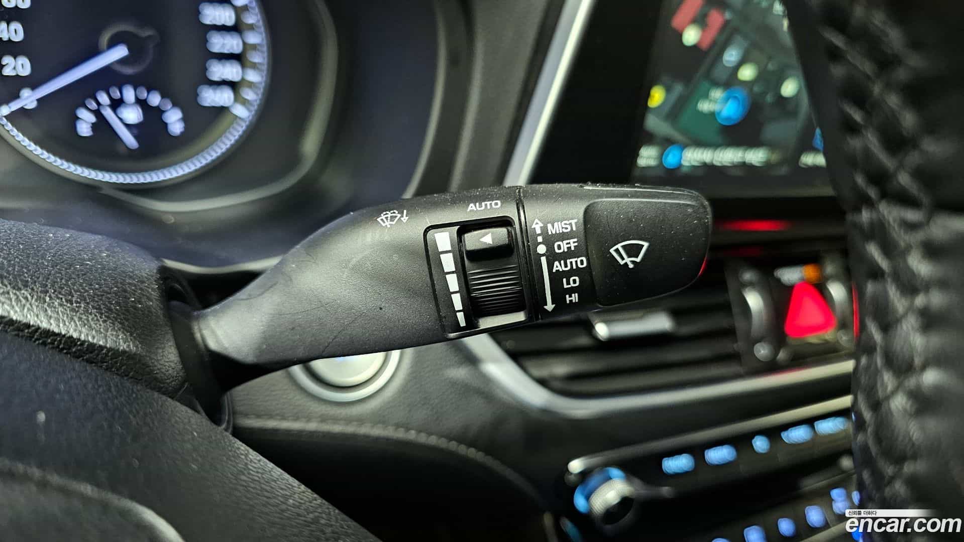 Grandeur Hyundai 2018.7-OPTION-021