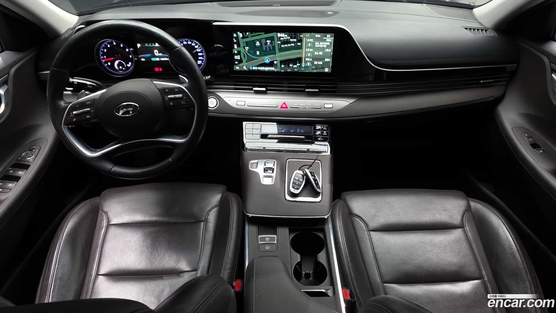 Grandeur Hyundai 2021.11-INNER-007