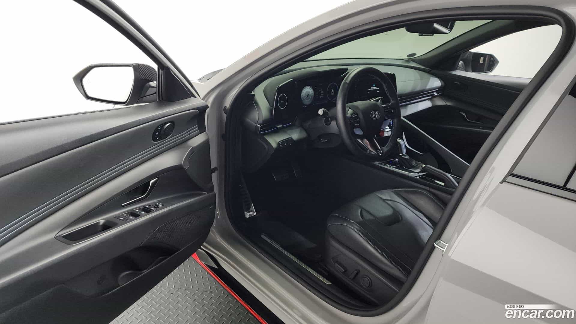 AVANTE Hyundai 2022.3-INNER-010