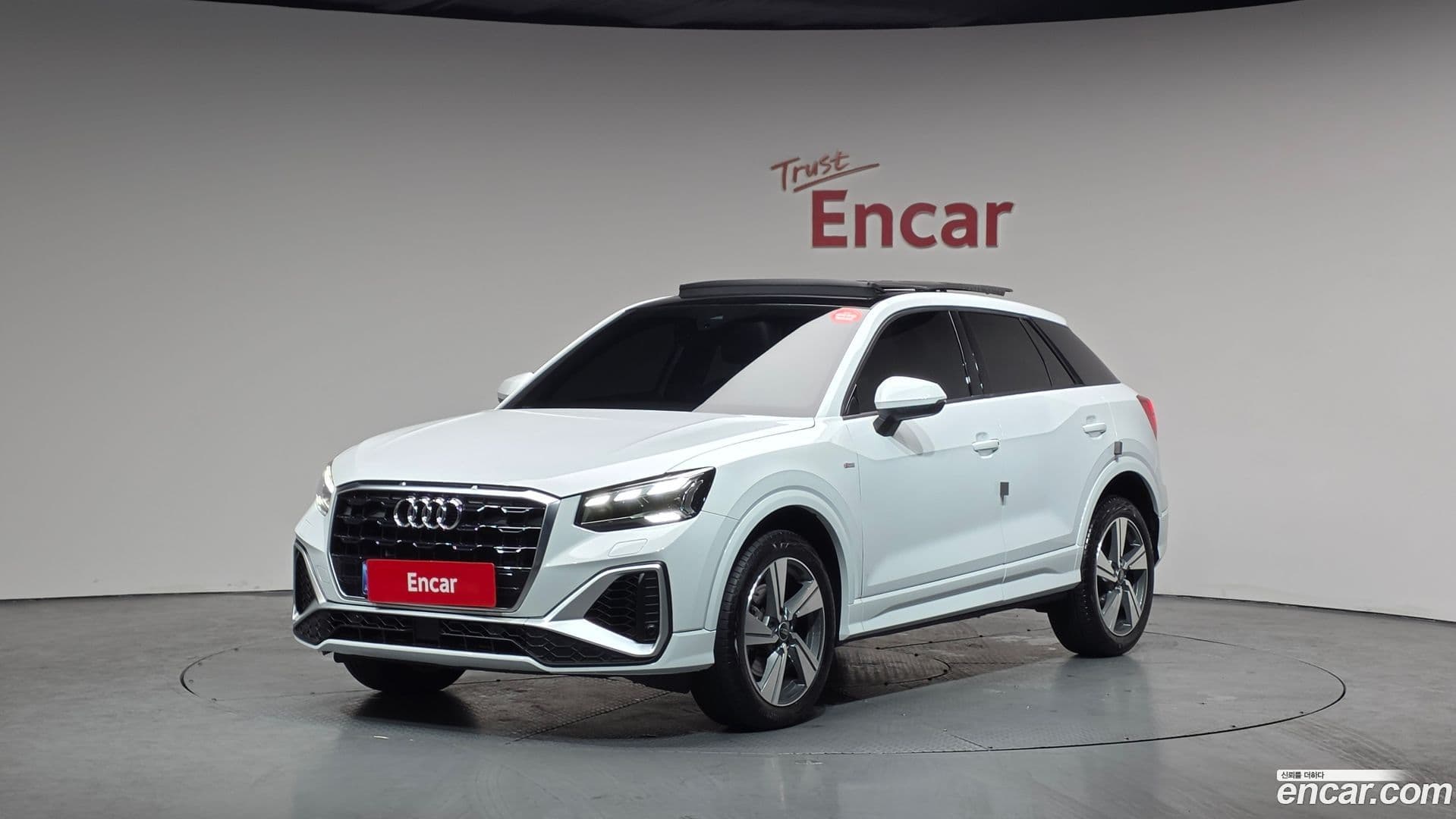 Main__Slider__Photo:Q2 Audi 2023.11-0