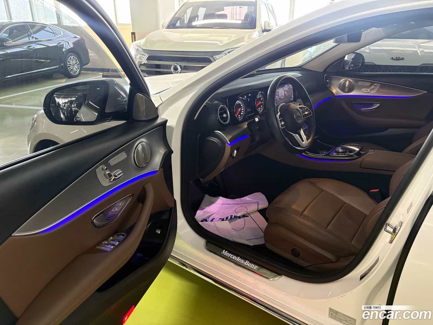 E-Class Mercedes-Benz 2019.7-INNER-010