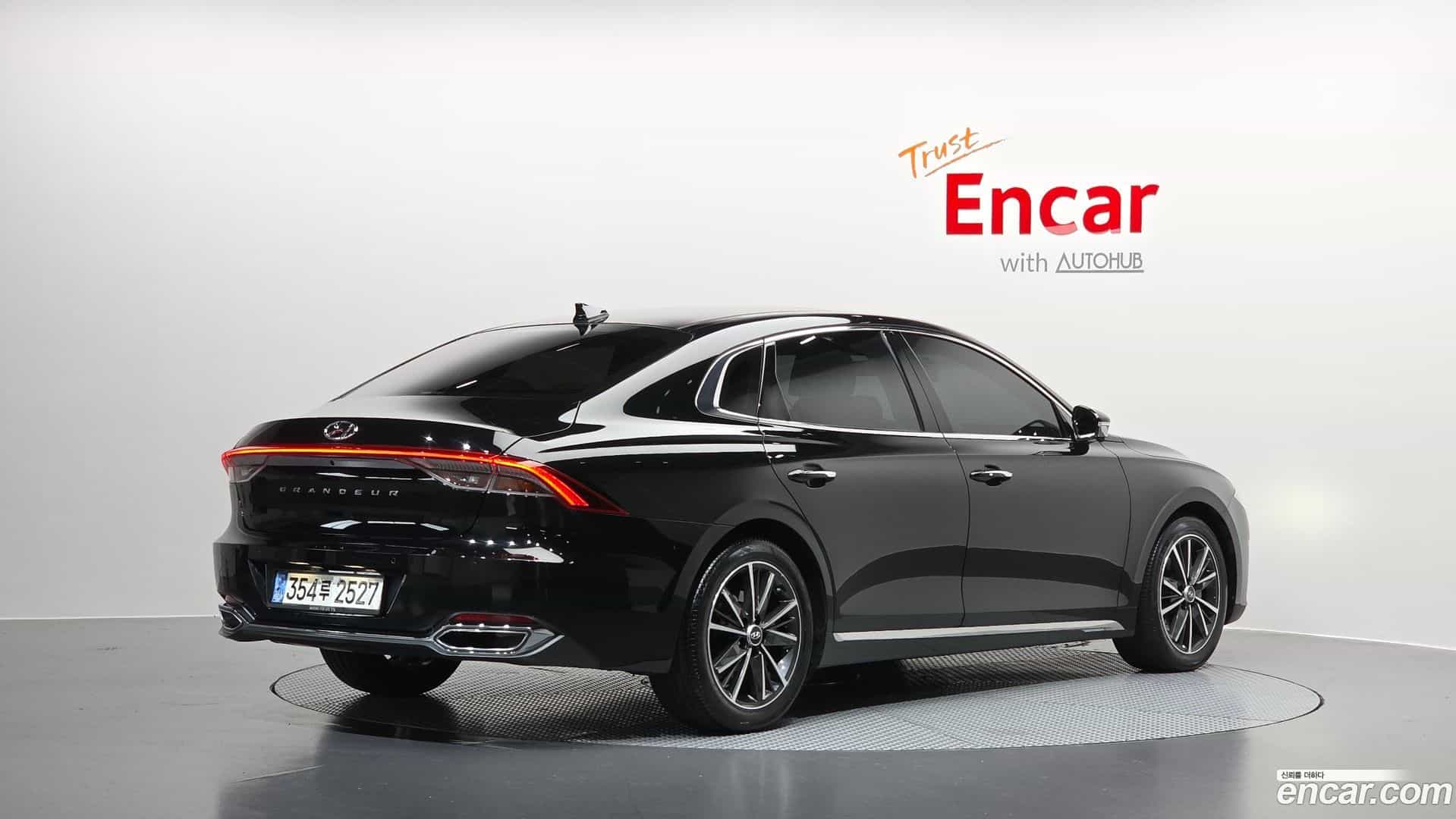 Grandeur Hyundai 2022.2-OUTER-002