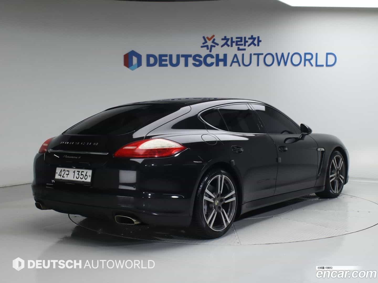 Panamera Porsche 2013.1-OUTER-002