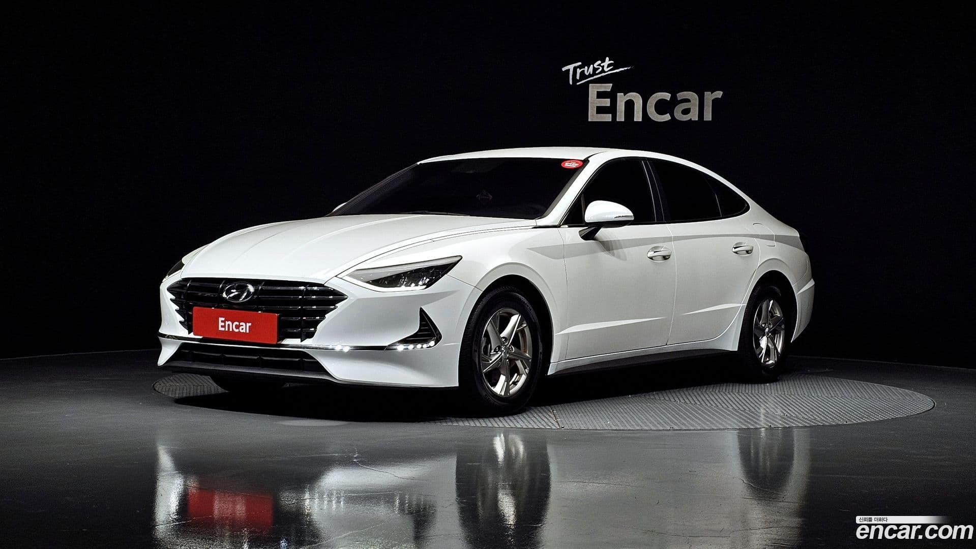 Main__Slider__Photo:Sonata Hyundai 2019.8-0