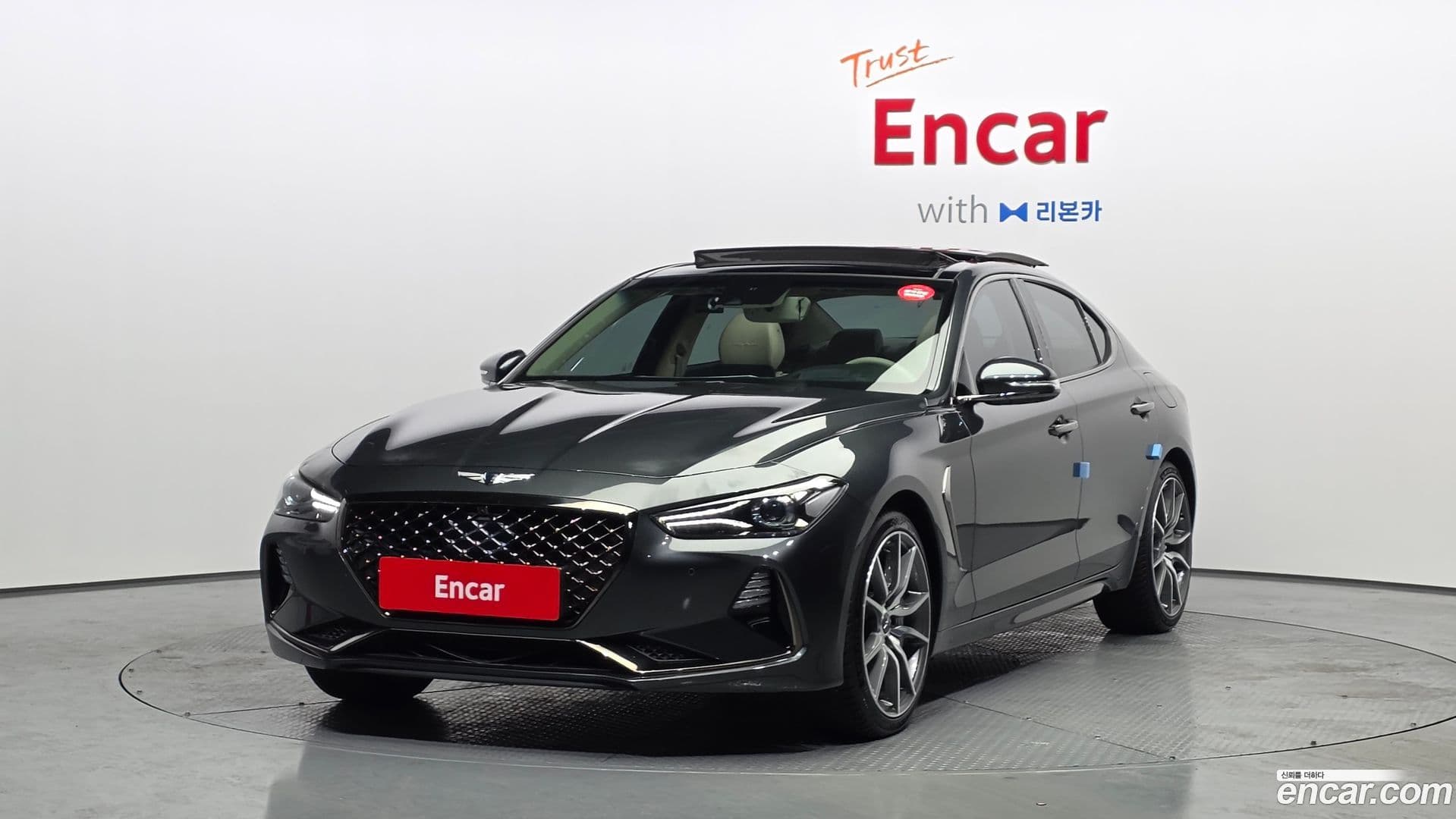 Main__Slider__Photo:G70 Genesis 2019.4-0