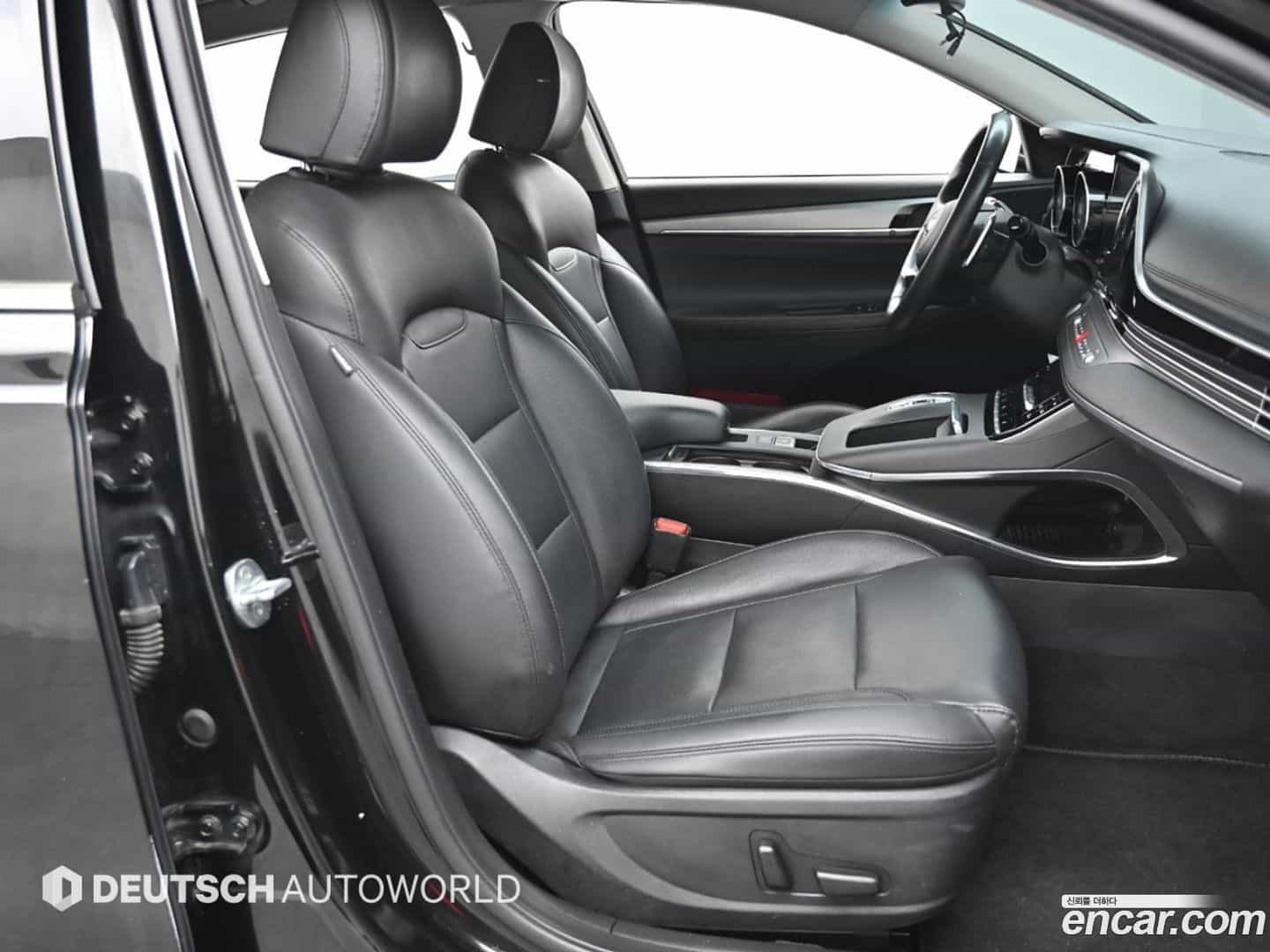 Grandeur Hyundai 2022.3-INNER-010