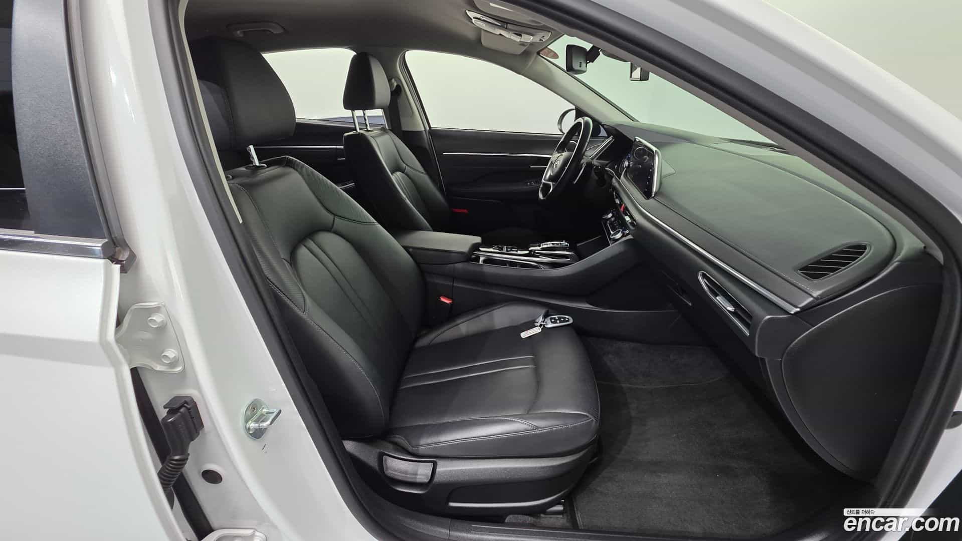 Sonata Hyundai 2021.7-INNER-010