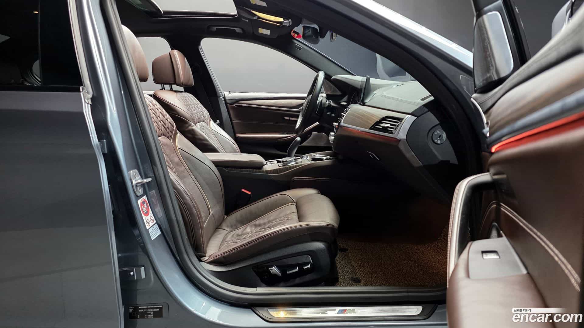 5-Series BMW 2017.5-INNER-010