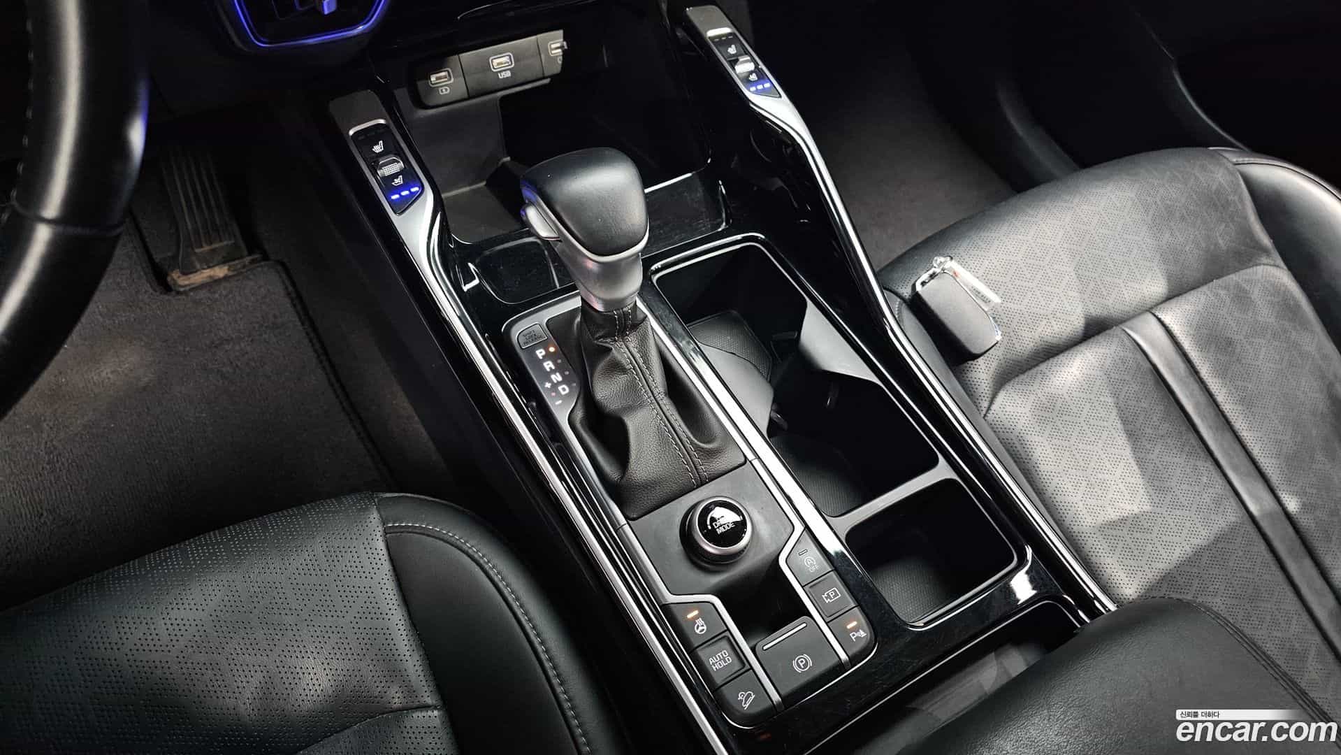 Sorento Kia 2022.2-INNER-009