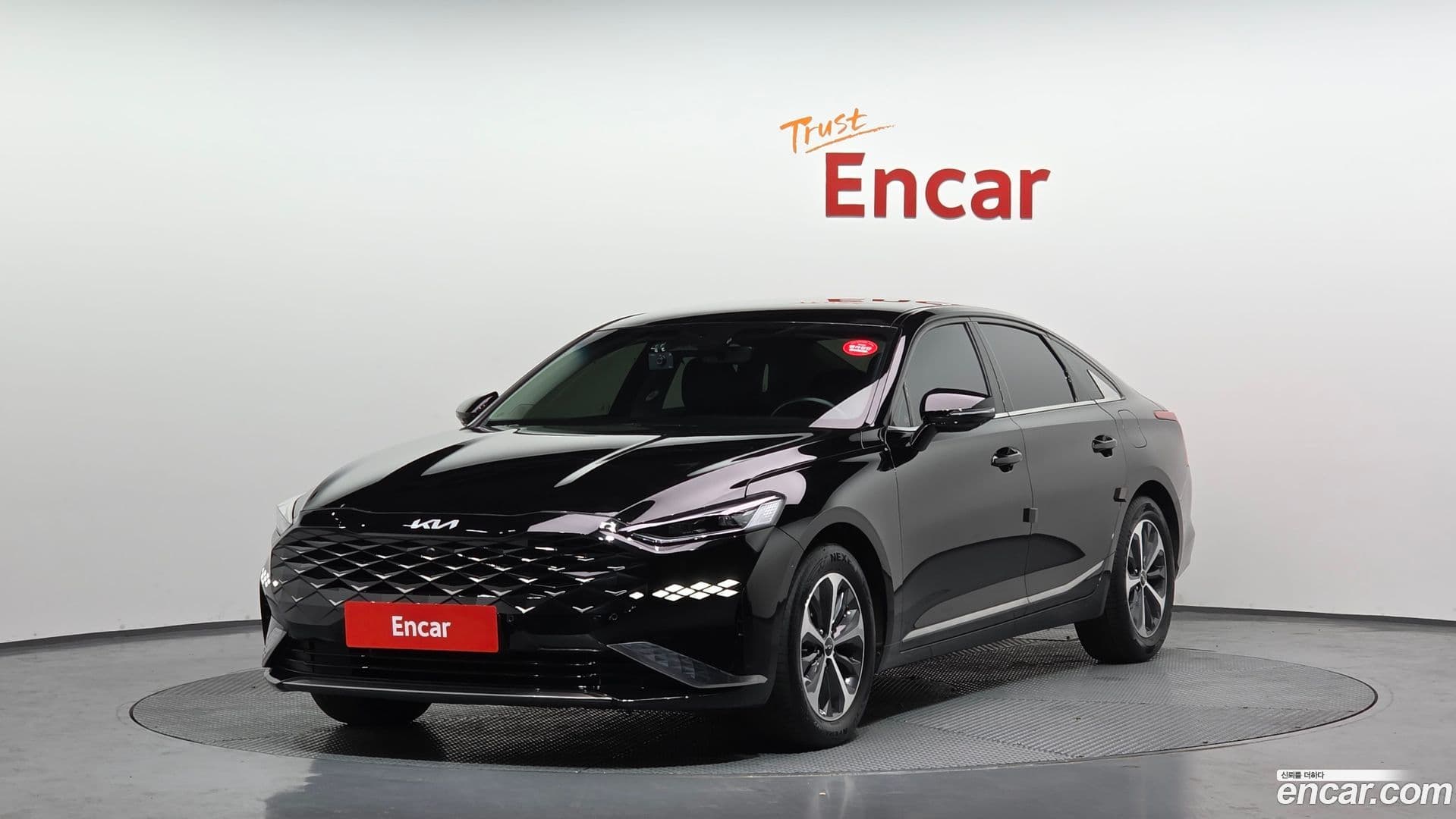 Main__Slider__Photo:K8 Kia 2022.1-0