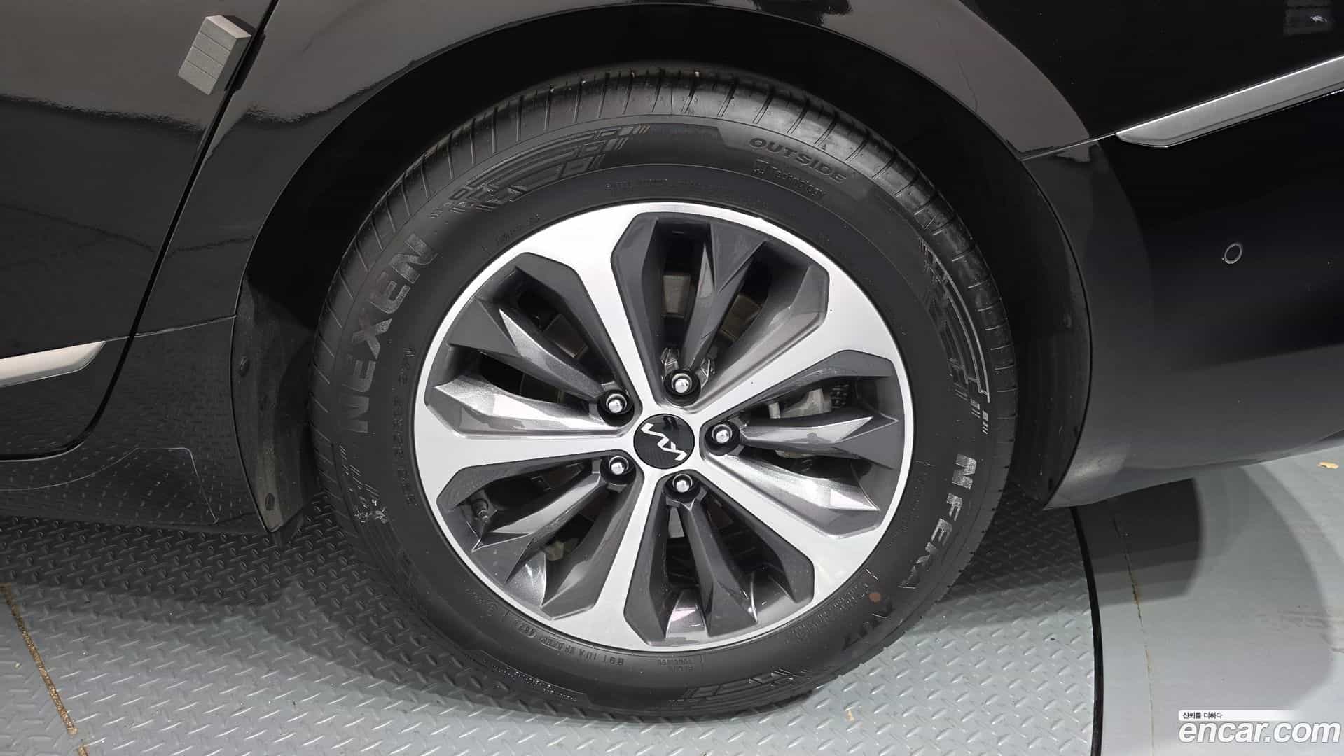 K8 Kia 2022.1-OUTER-005