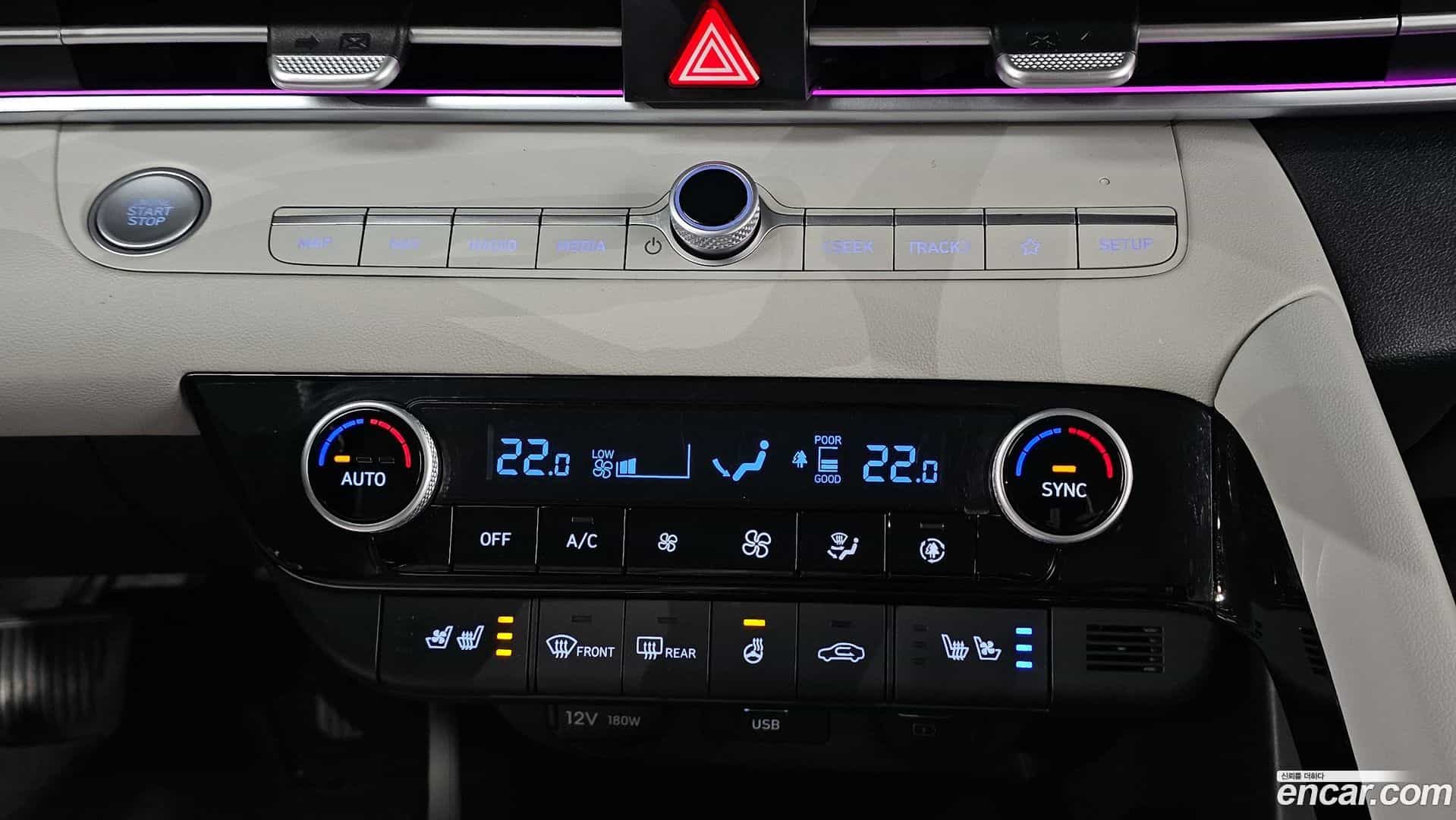AVANTE Hyundai 2021.6-OPTION-023