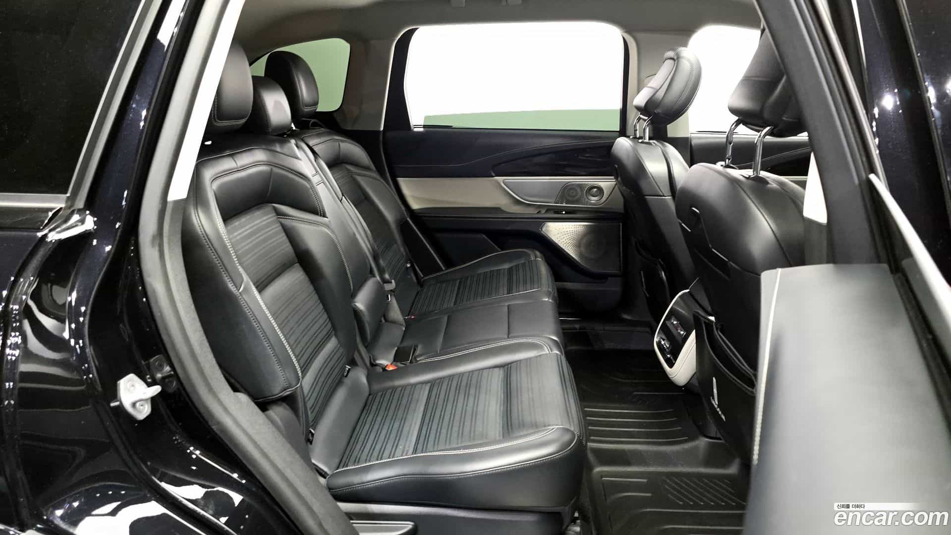 Nautilus Lincoln 2023.11-OPTION-016