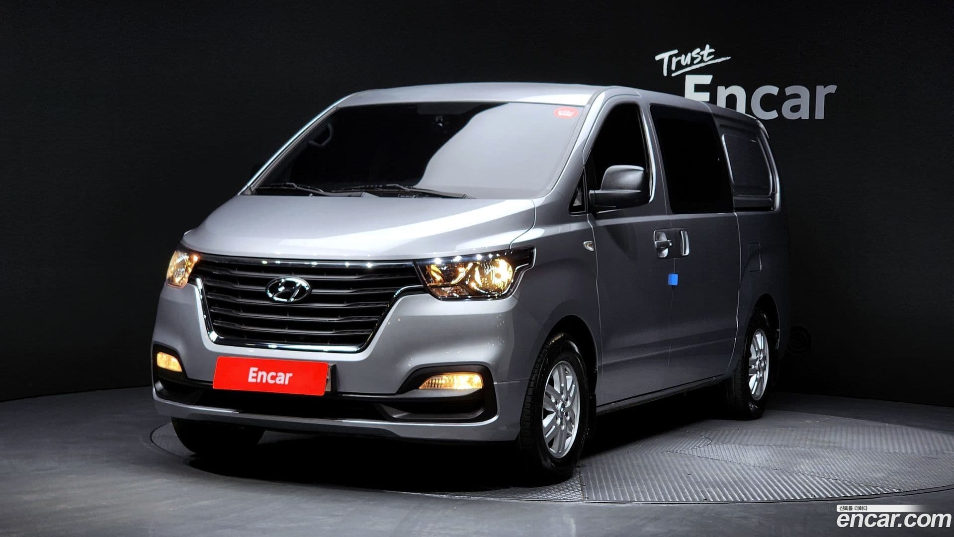 Main__Slider__Photo:Starex Hyundai 2021.1-0