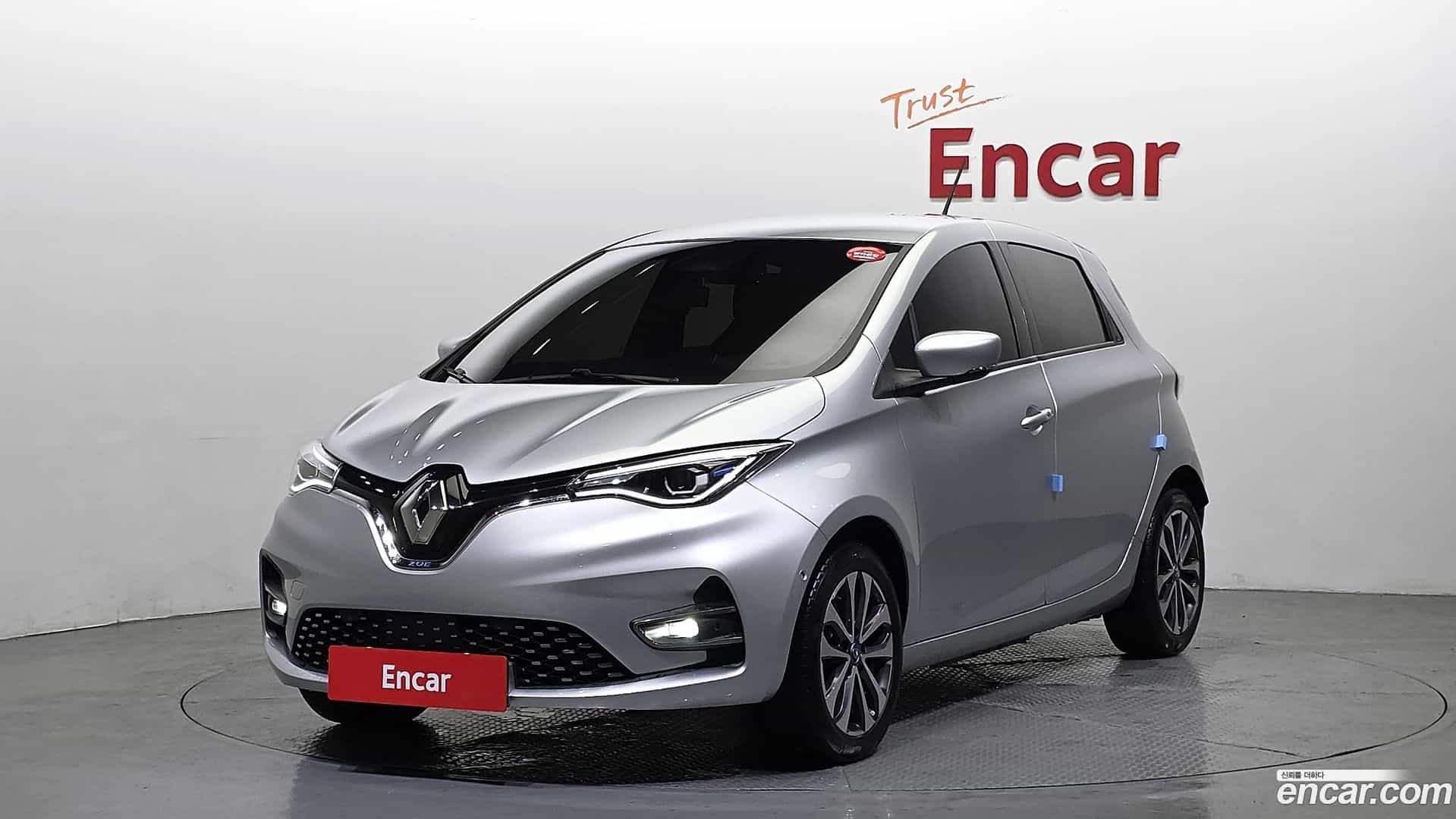 Zoe Renault Korea 2021.7-OUTER-001