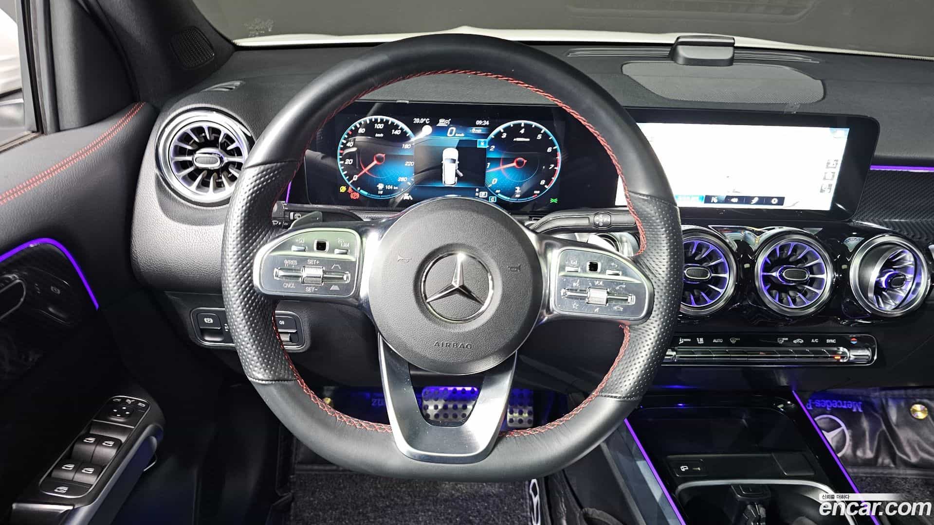 GLB-Class Mercedes-Benz 2023.4-OPTION-017