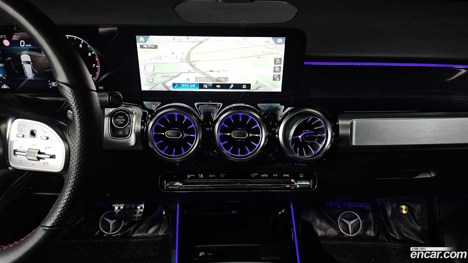 GLB-Class Mercedes-Benz 2023.4-OPTION-018