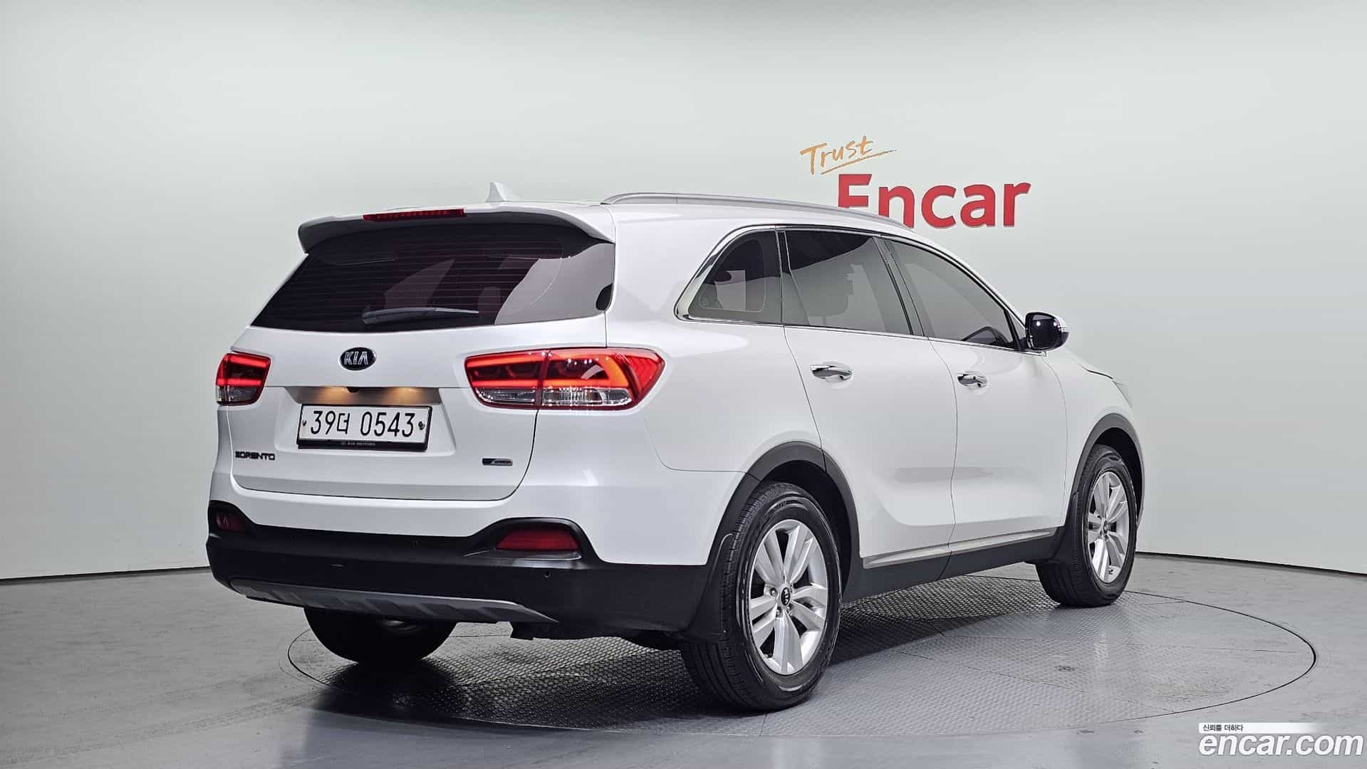 Sorento Kia 2016.0-OUTER-002