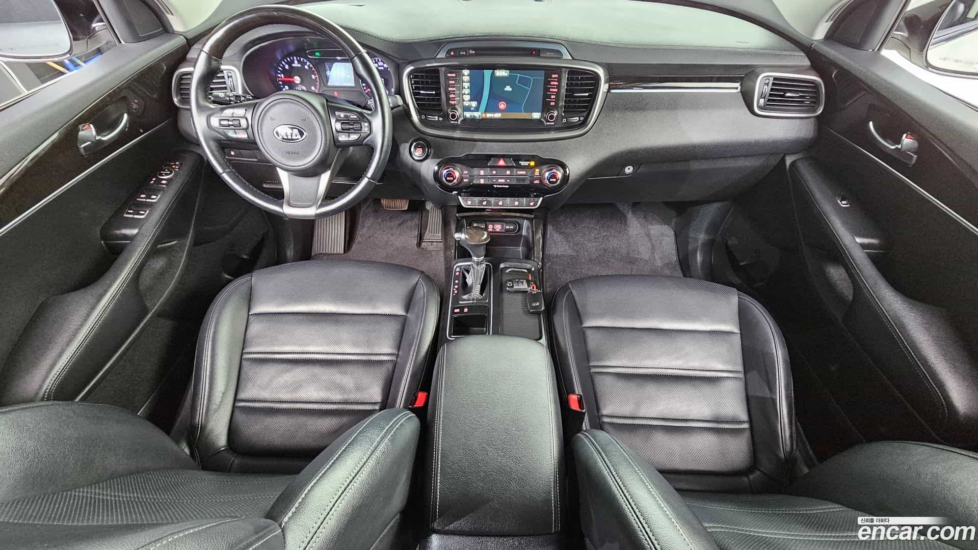 Sorento Kia 2016.0-INNER-007