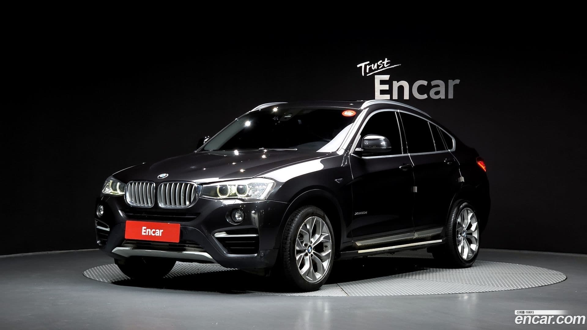 Main__Slider__Photo:X4 BMW 2015.9-0