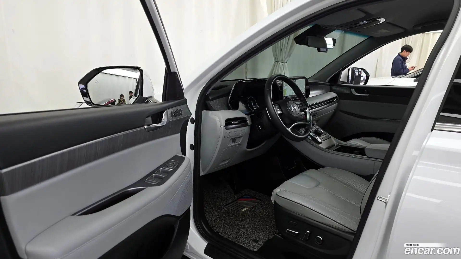 Palisade Hyundai 2023.9-INNER-010