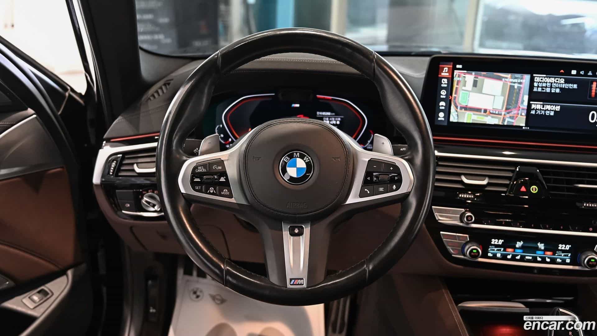 5-Series BMW 2022.8-OPTION-020