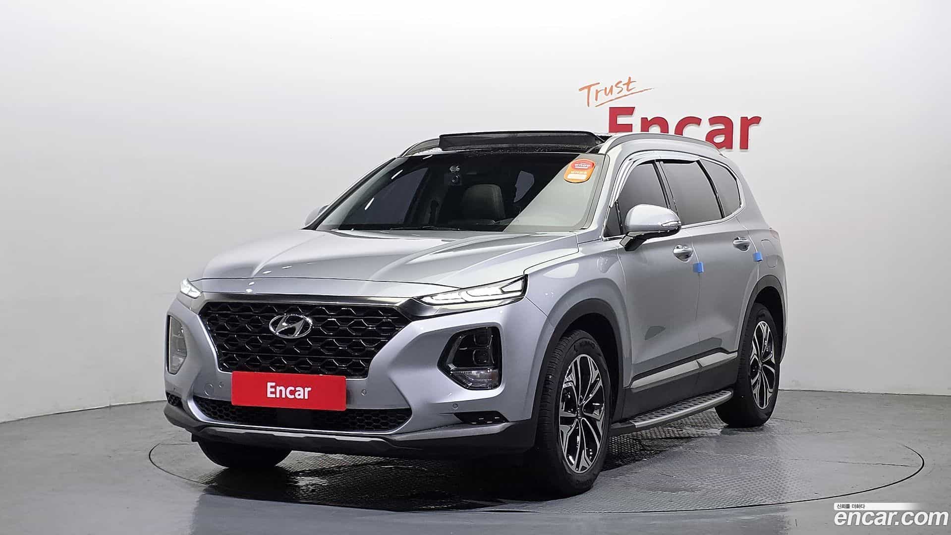 Santafe Hyundai 2018.3-OUTER-001