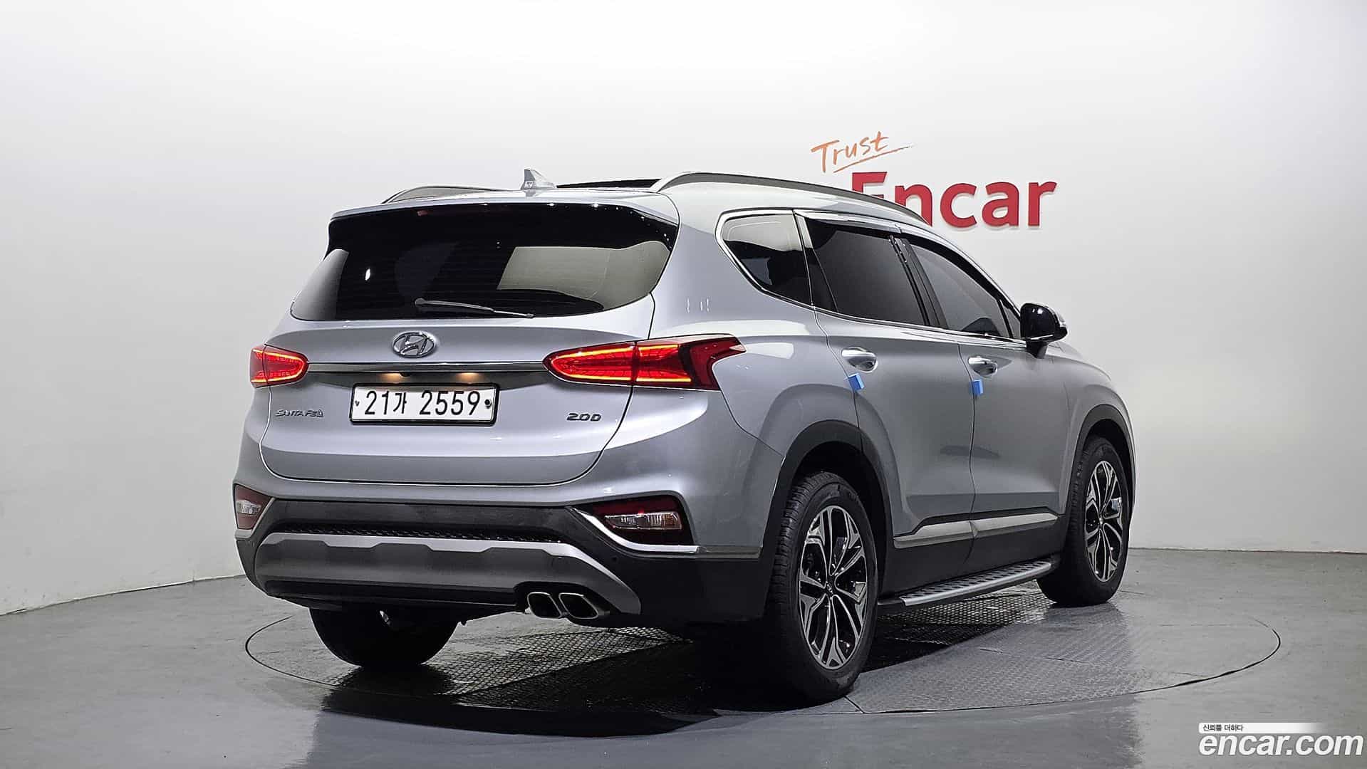 Santafe Hyundai 2018.3-OUTER-002