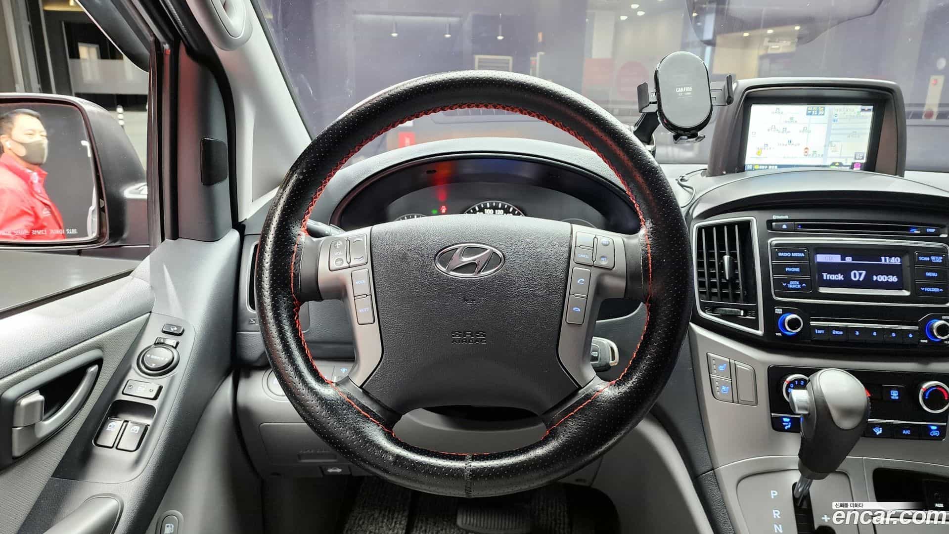Starex Hyundai 2020.9-OPTION-018