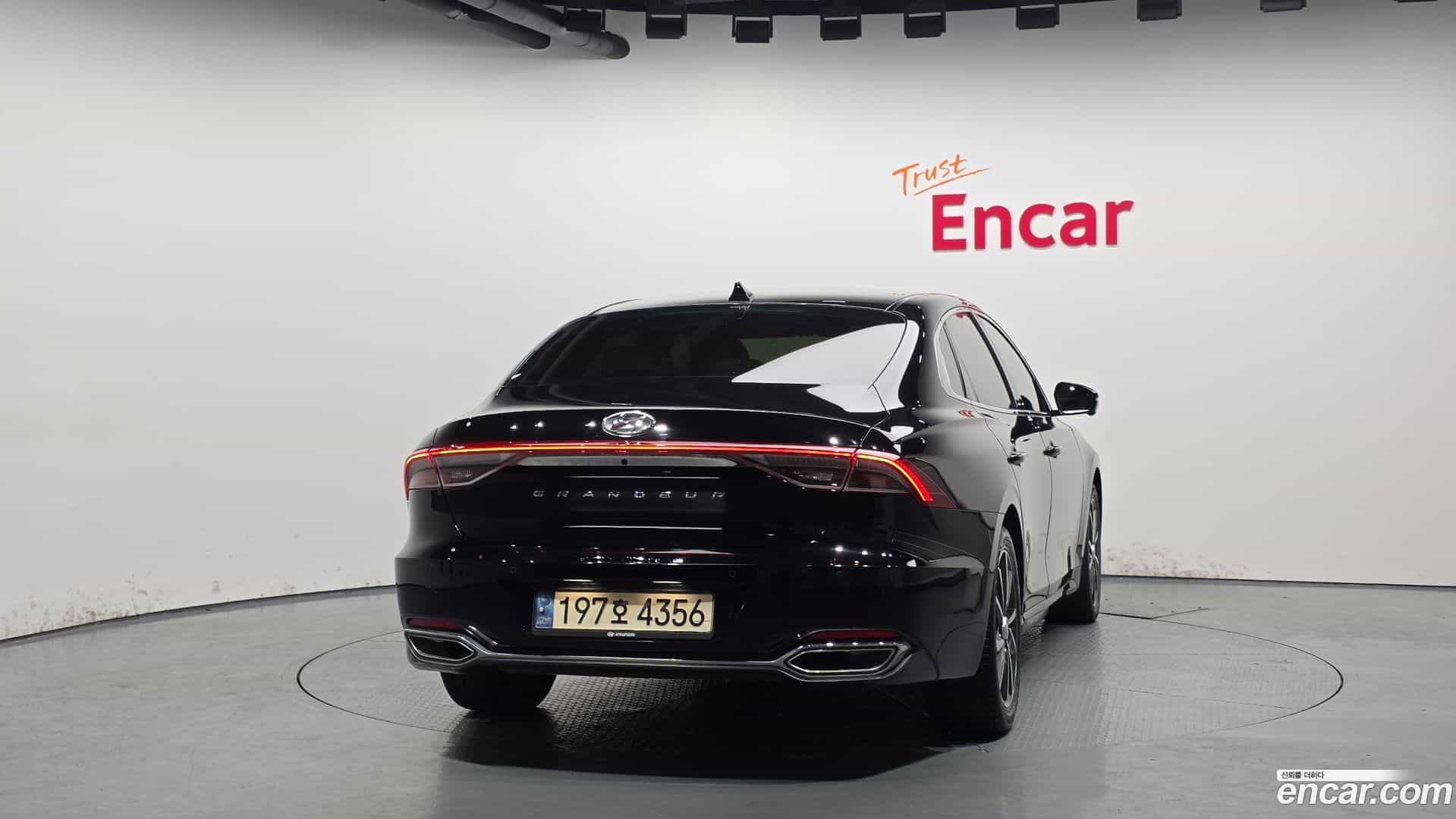 Grandeur Hyundai 2022.4-OUTER-004