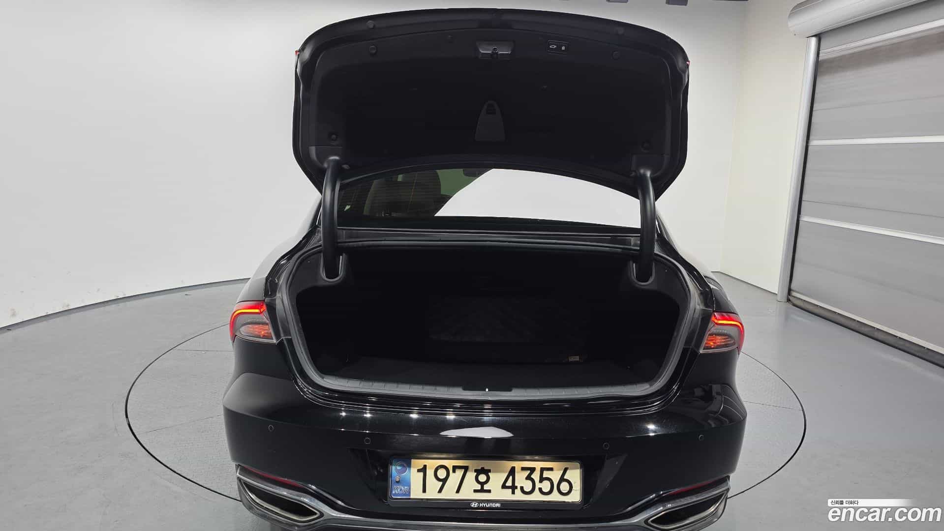 Grandeur Hyundai 2022.4-OPTION-024