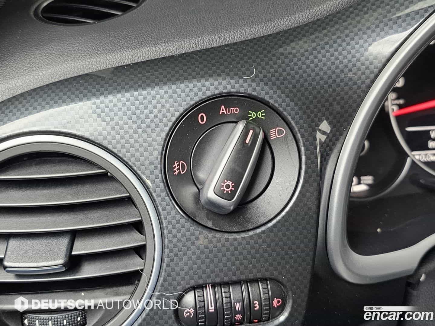 Beatle Volkswagen 2014.8-OPTION-020