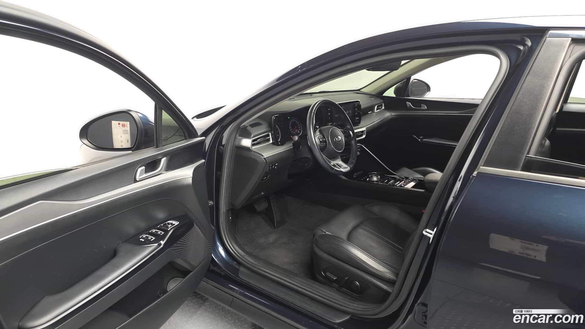 K5 Kia 2021.1-INNER-010