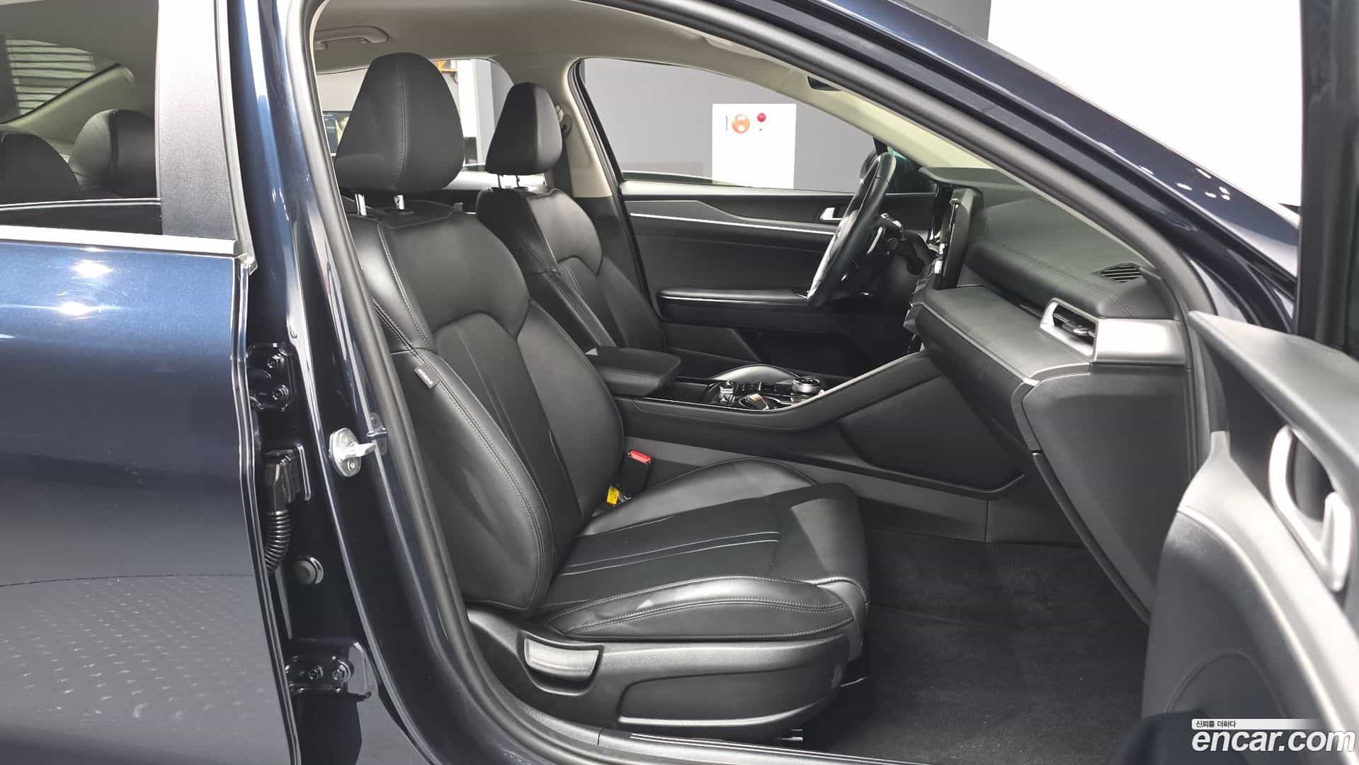 K5 Kia 2021.1-OPTION-015