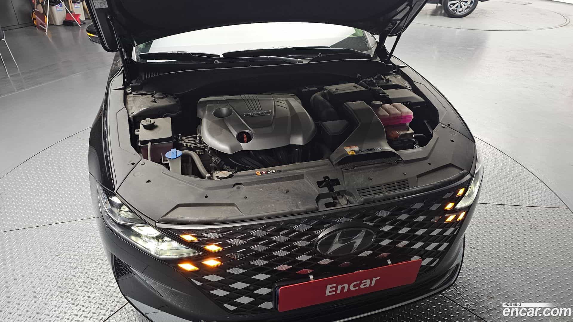 Grandeur Hyundai 2021.3-OUTER-006