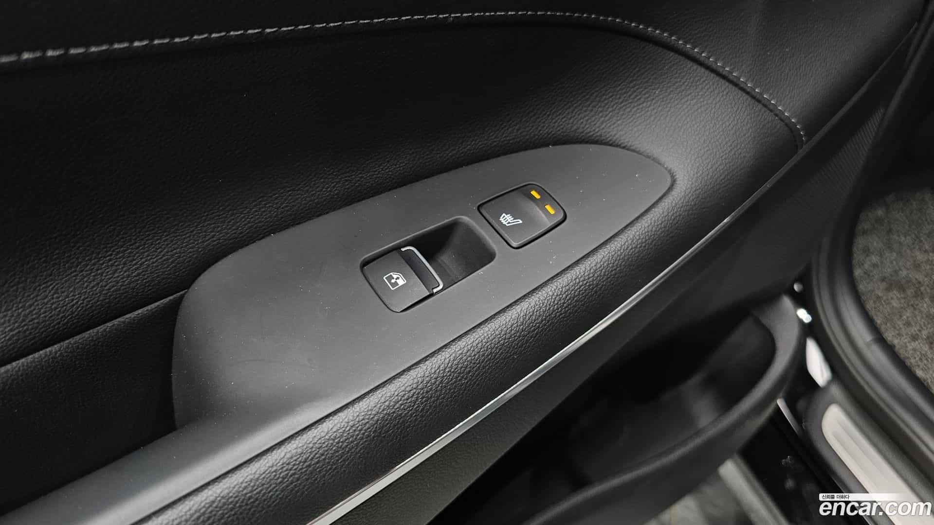 Grandeur Hyundai 2021.3-OPTION-023
