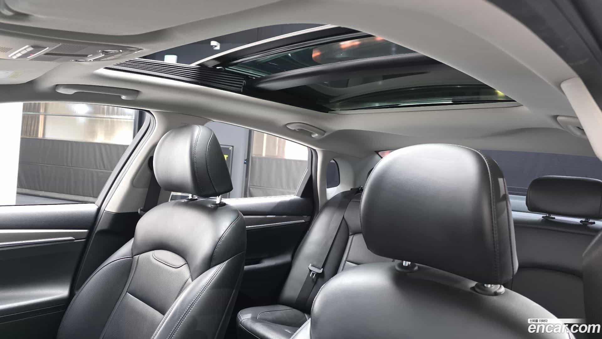 Grandeur Hyundai 2021.2-OPTION-022