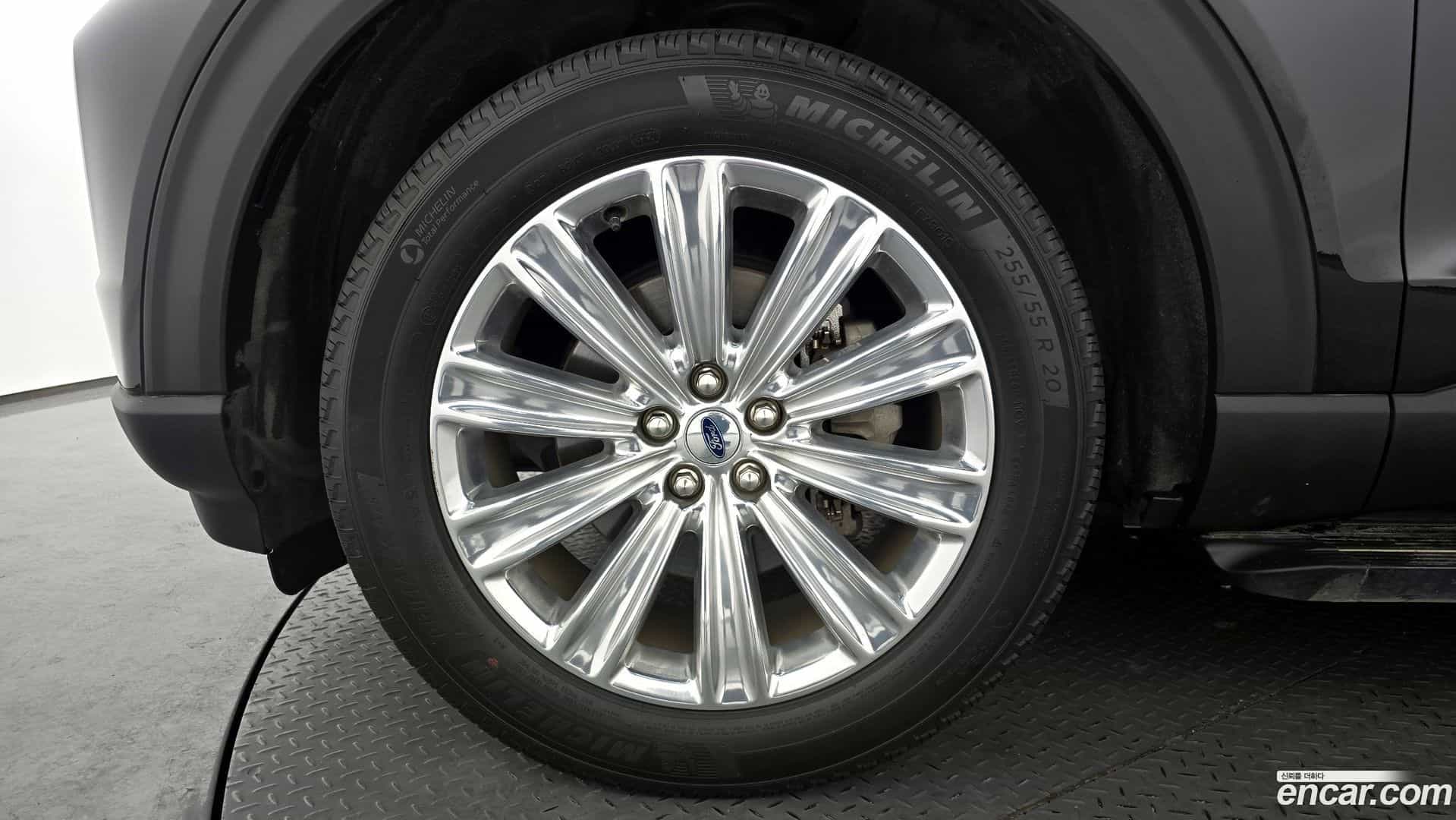 Explorer Ford 2021.1-OUTER-005