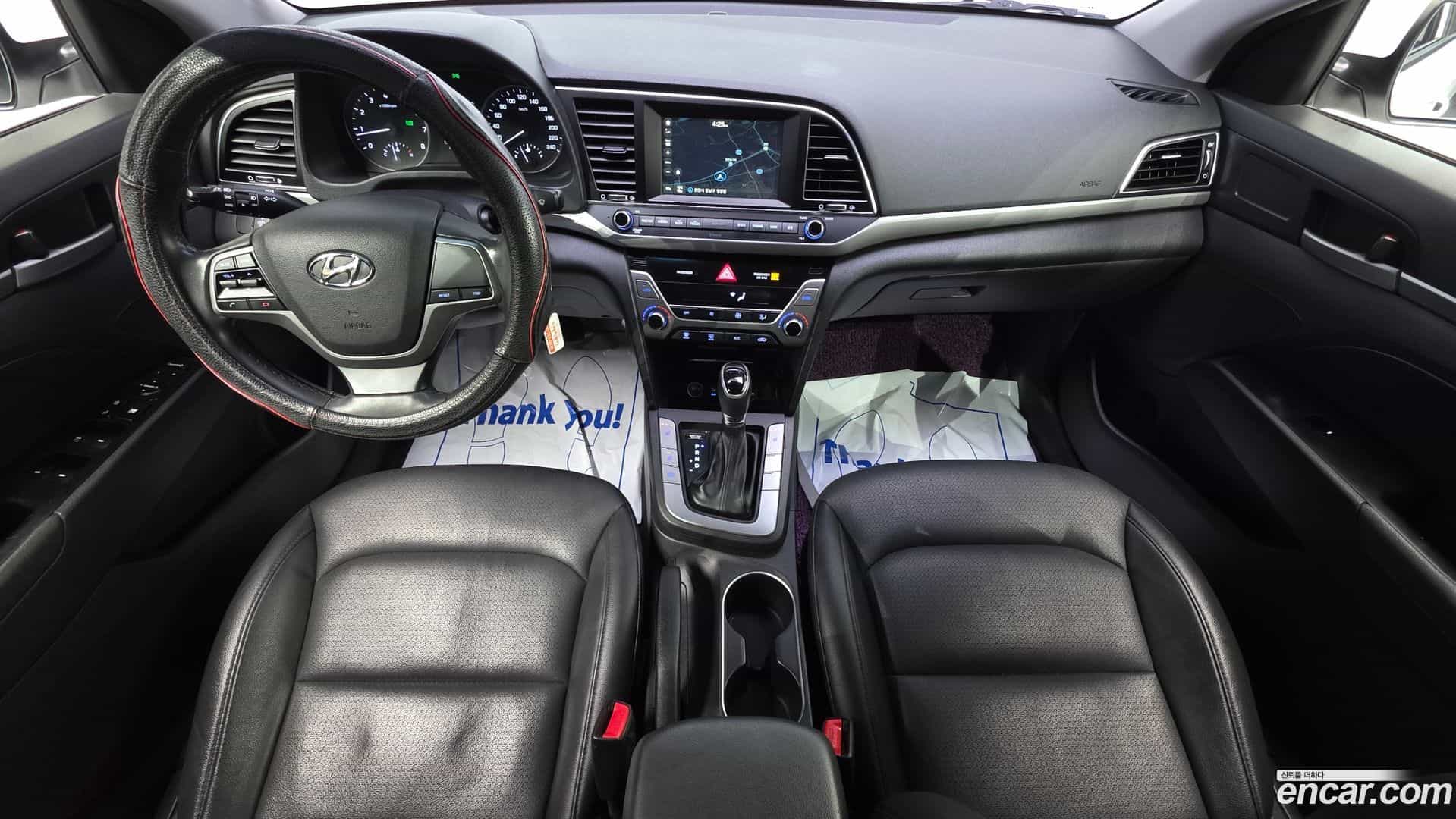 AVANTE Hyundai 2016.8-INNER-007