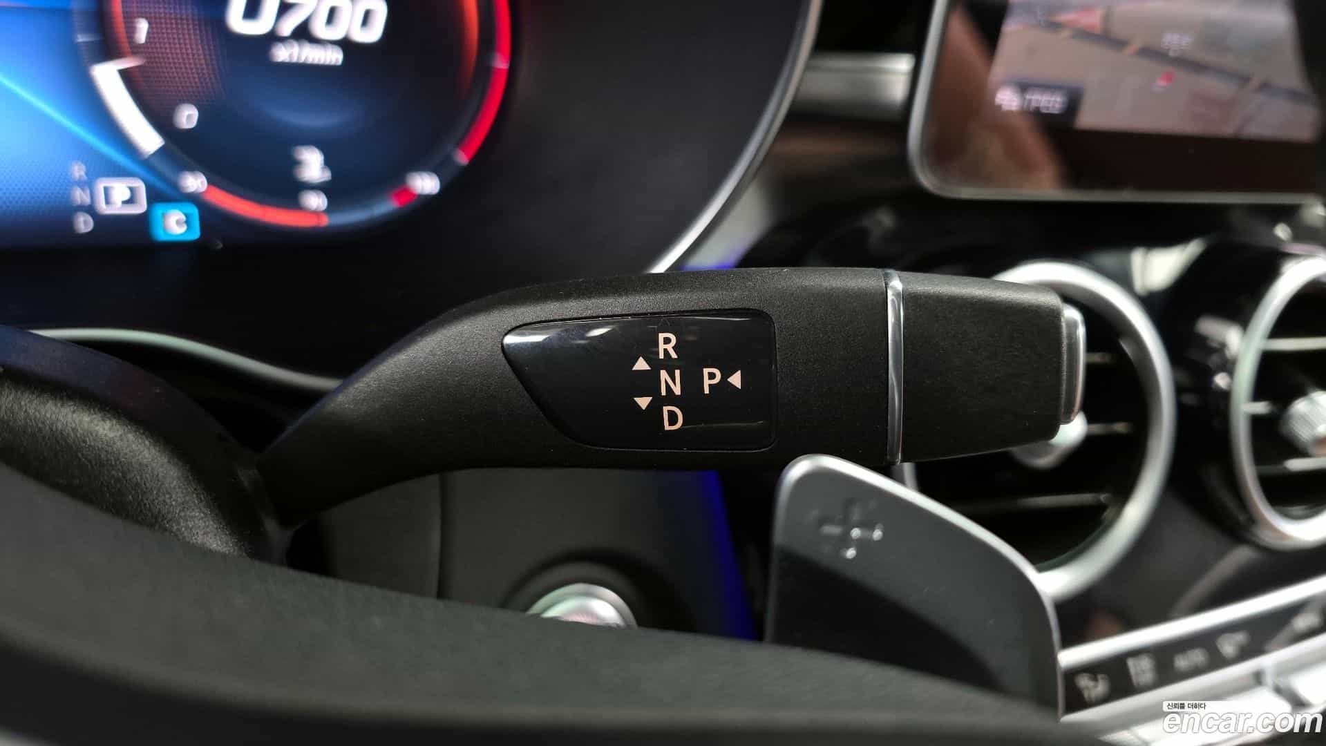 C-Class Mercedes-Benz 2020.4-INNER-009